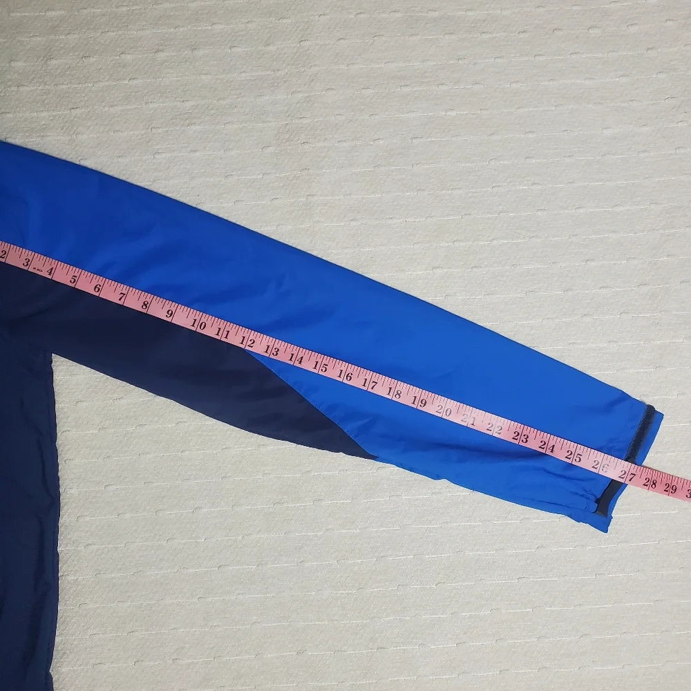 L.L. Bean‎ Men's Blue Polyester Windbreaker. Size: L Tall